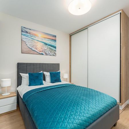 Apartament Szafir W Budynku Basenowym Morska Klifowa Rewal Bagian luar foto