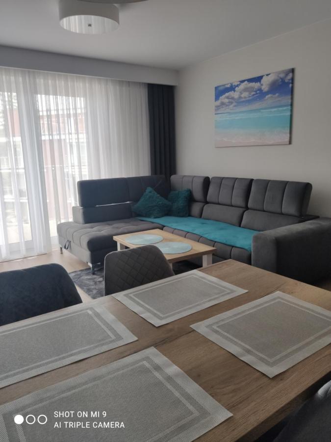 Apartament Szafir W Budynku Basenowym Morska Klifowa Rewal Bagian luar foto