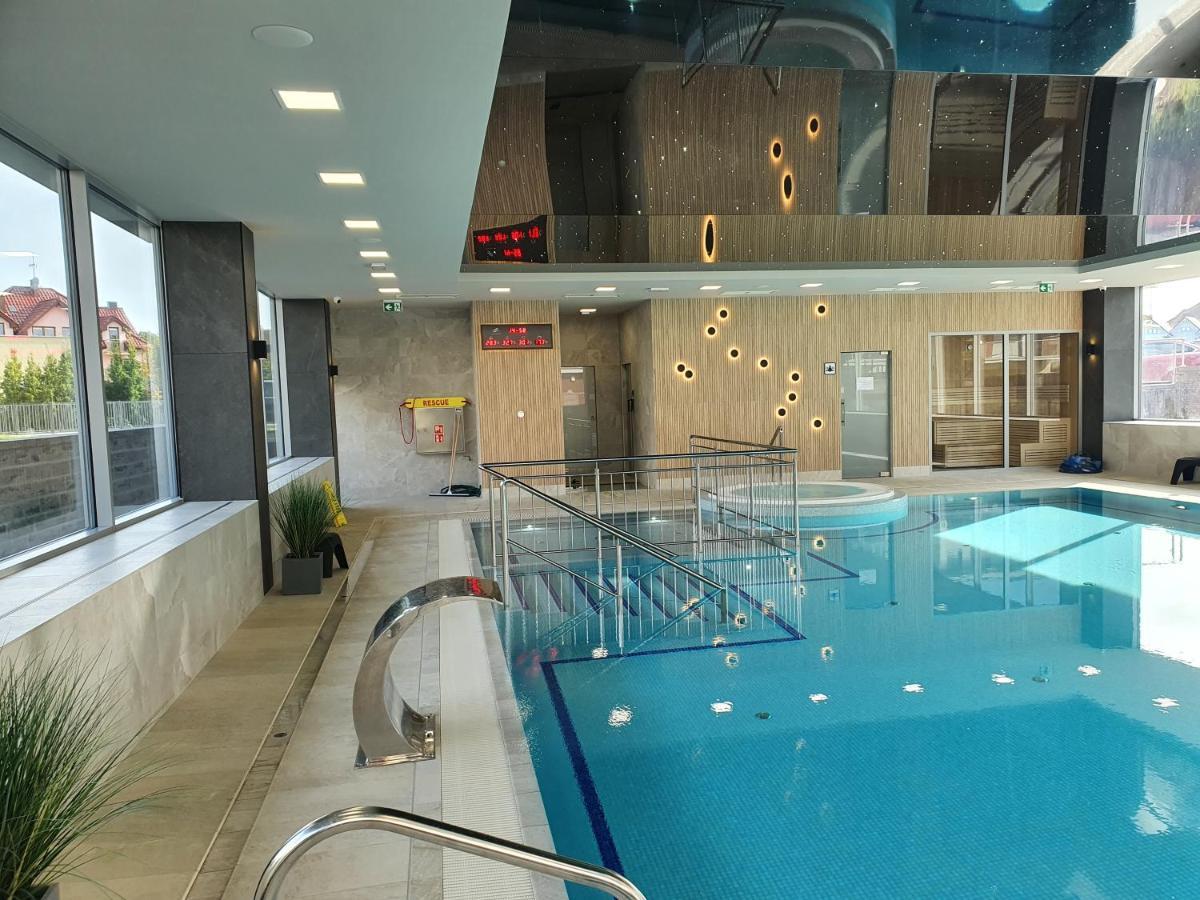 Apartament Szafir W Budynku Basenowym Morska Klifowa Rewal Bagian luar foto