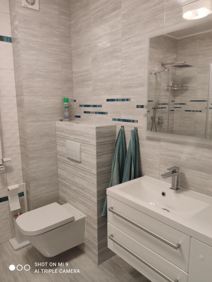 Apartament Szafir W Budynku Basenowym Morska Klifowa Rewal Bagian luar foto
