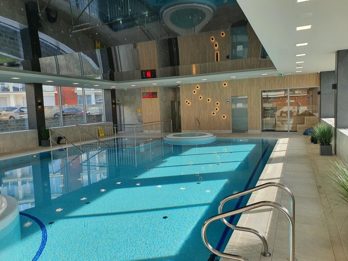 Apartament Szafir W Budynku Basenowym Morska Klifowa Rewal Bagian luar foto