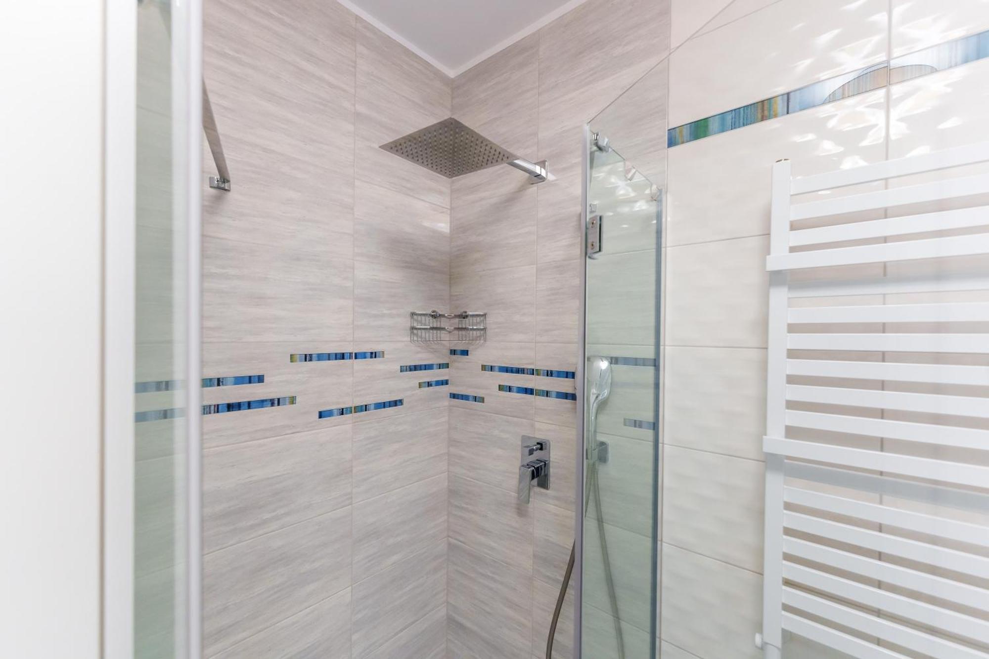Apartament Szafir W Budynku Basenowym Morska Klifowa Rewal Bagian luar foto